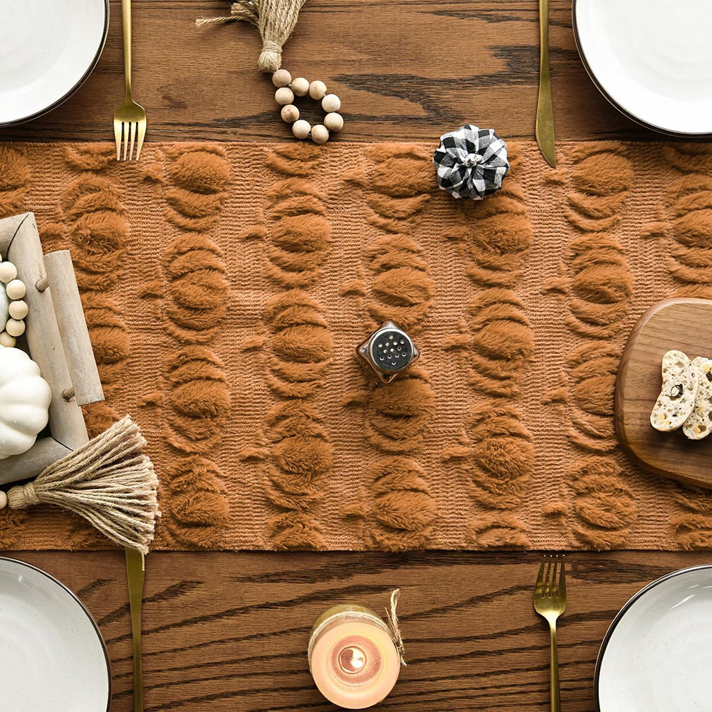 Karmelowy 3D pluszowy bieżnik  – Table Runner recenzja i cena