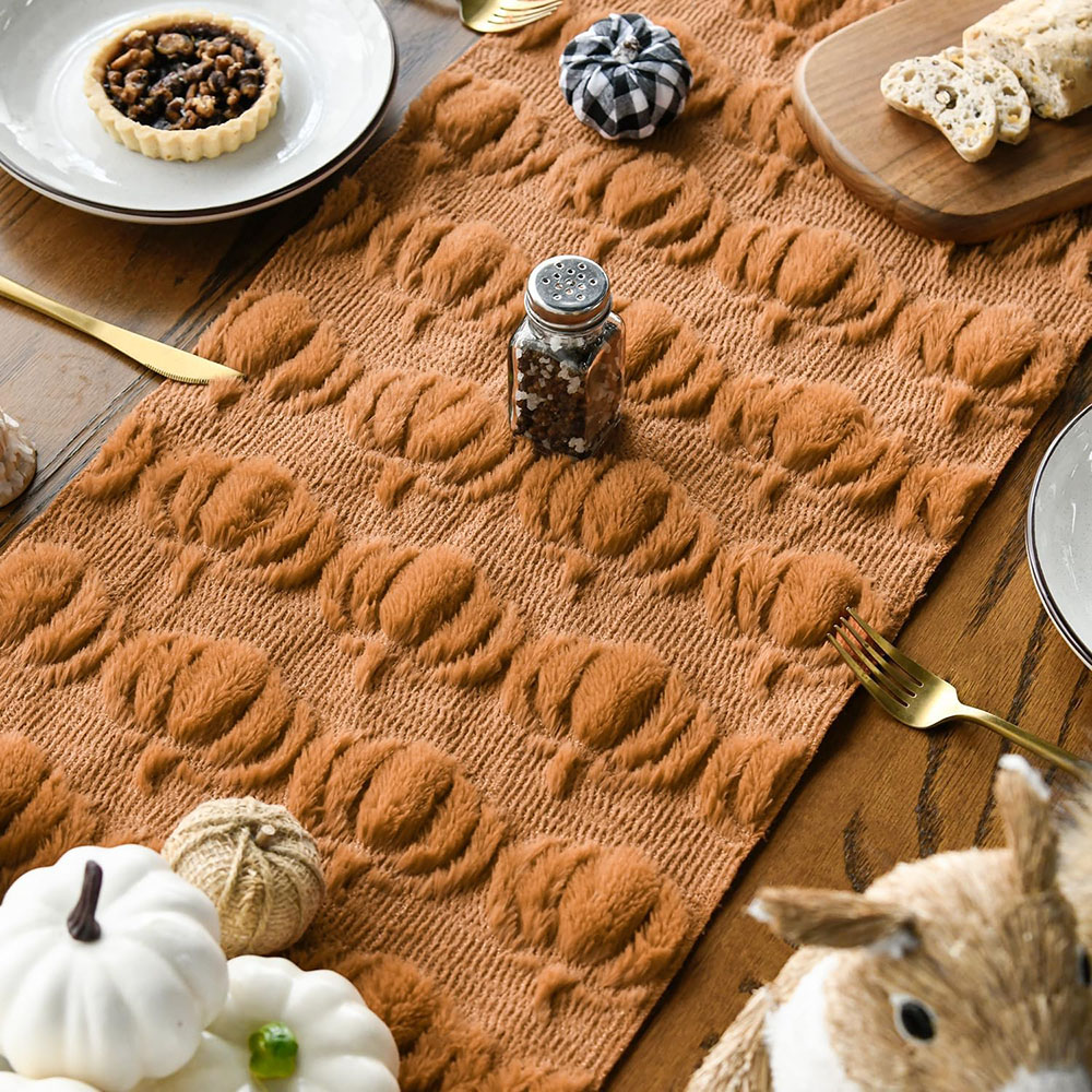 Karmelowy 3D pluszowy bieżnik  – Table Runner recenzja i cena